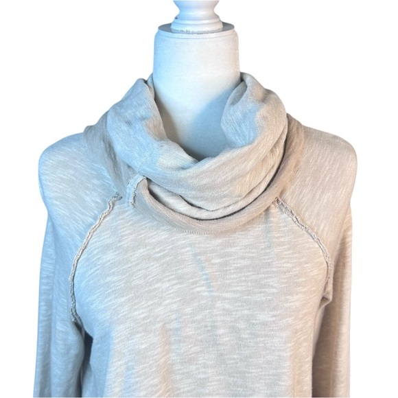 FREE PEOPLE Beach Cocoon Tunic Sweater XS|S Oatmeal Slouchy Boho Casual - Picture 7 of 14